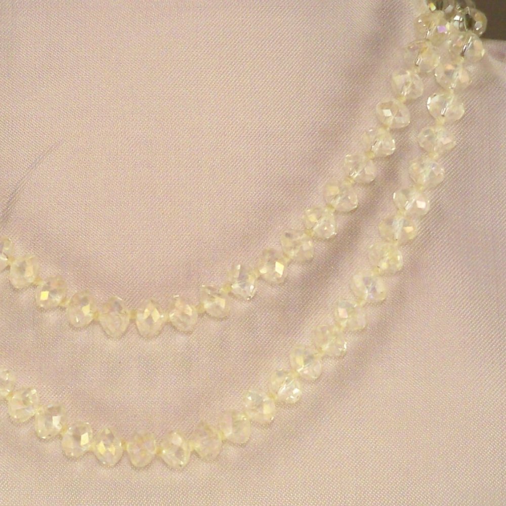 NEW Sparkle Iridescent *Clear Crystal Beads Necklace